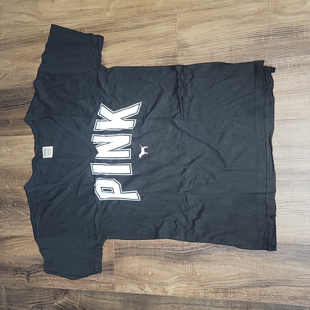 NWT Victoria's Secret PINK V Neck T Shirt